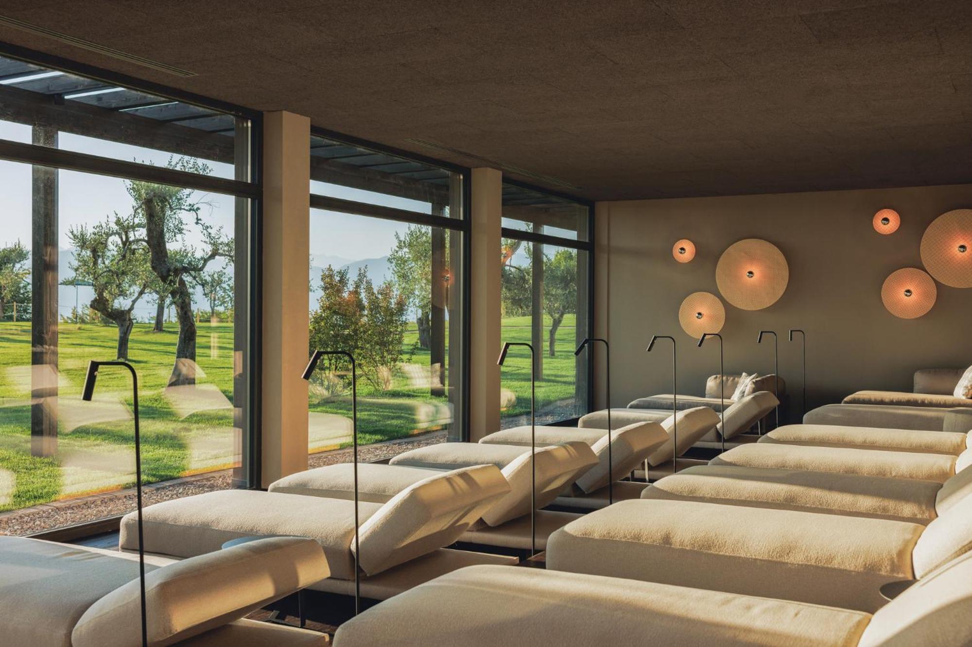 Cape Of Senses Hotel Torri Del Benaco Buitenkant foto